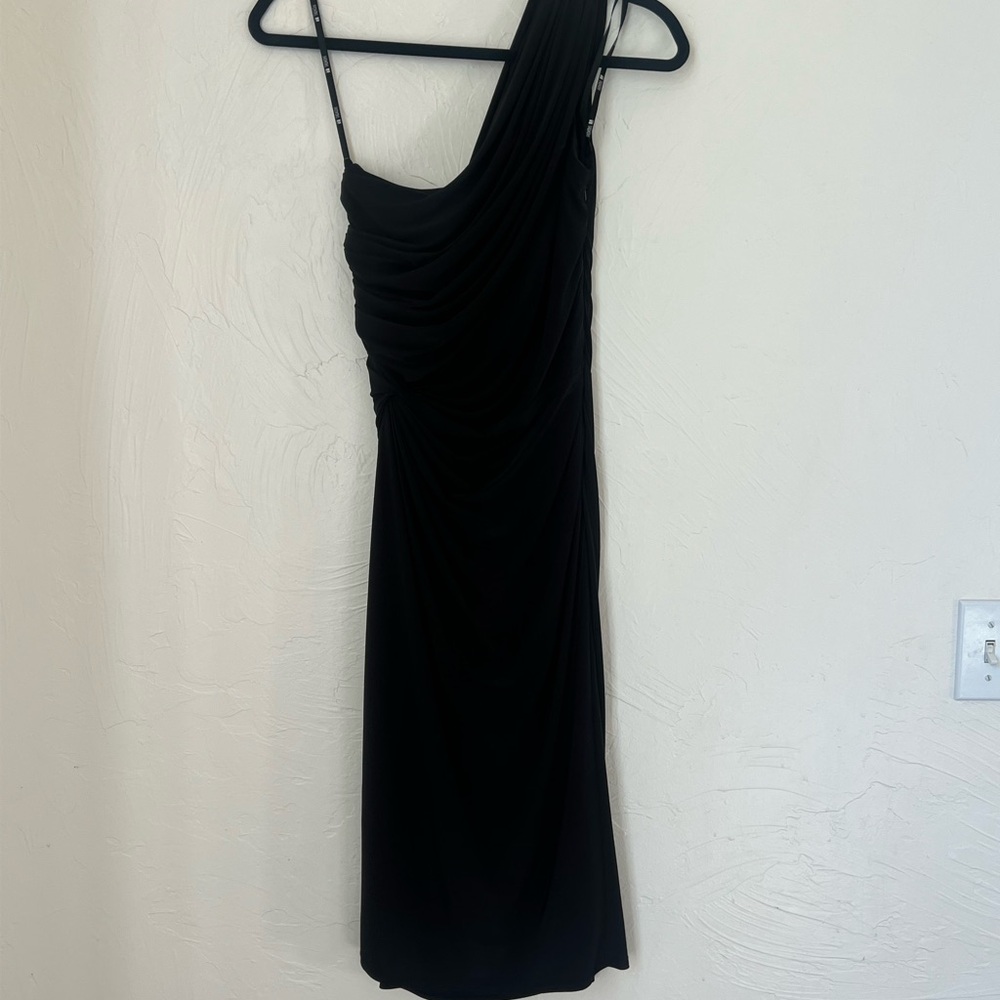 Tadashi Shoji Black One-Shoulder Dress